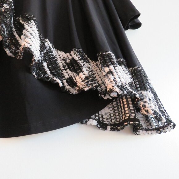 JOSEPH RIBKOFF Asymmetric Hem Waffle Trim Black Oversized Tunic Top - Size 12 - Picture 8 of 13